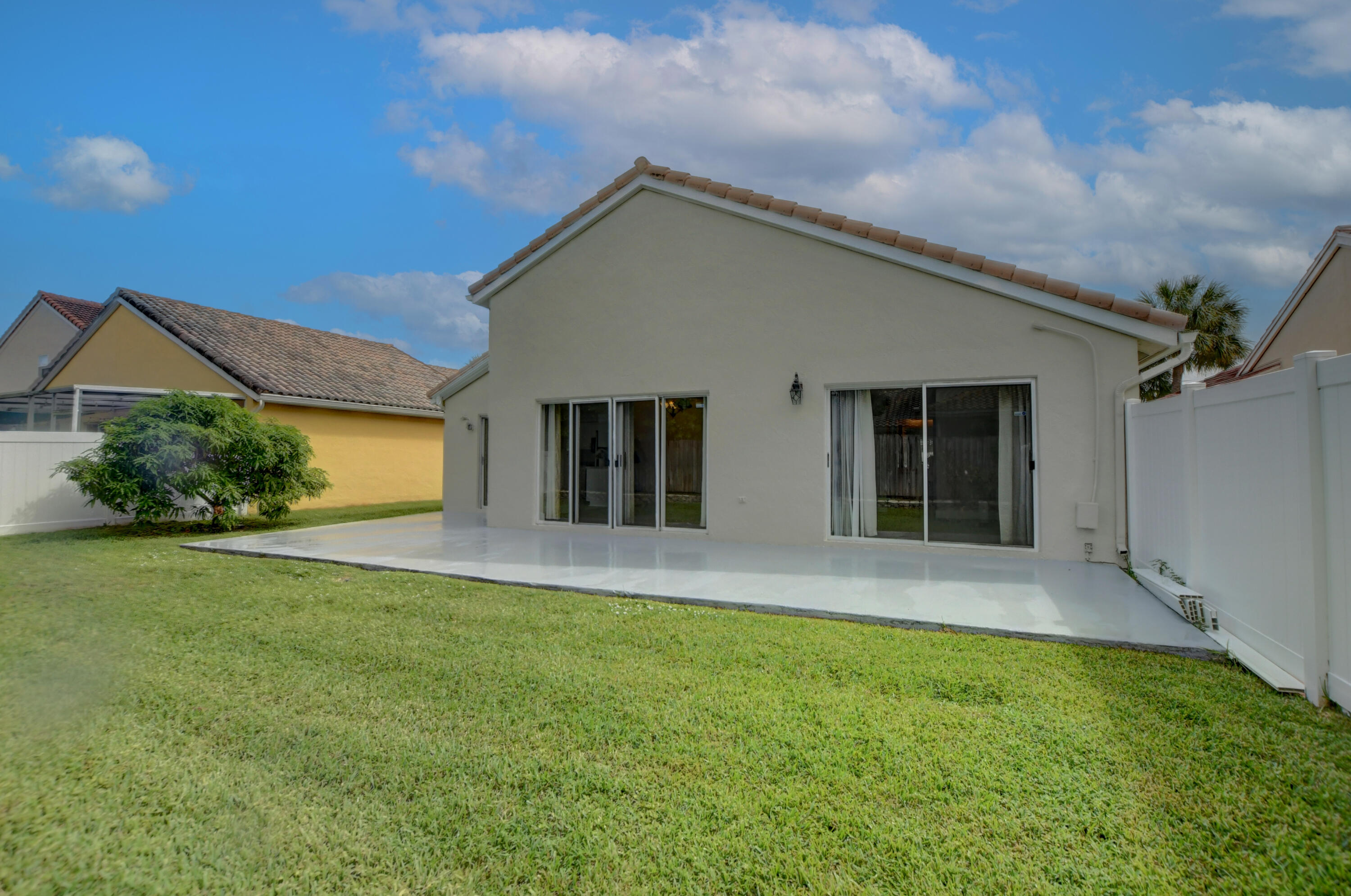 10150 Fanfare Drive Boca Raton, FL 33428 - Photo 31 of 48 23_ebf_3216_17_18_19_20