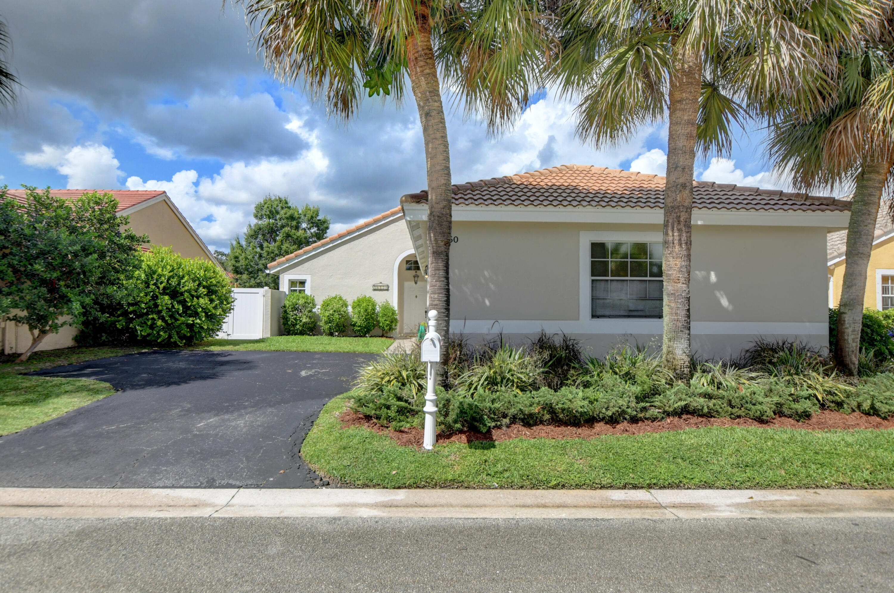 10150 Fanfare Drive Boca Raton, FL 33428 - Photo 4 of 48 18_ebf_3191_2_3_4_5