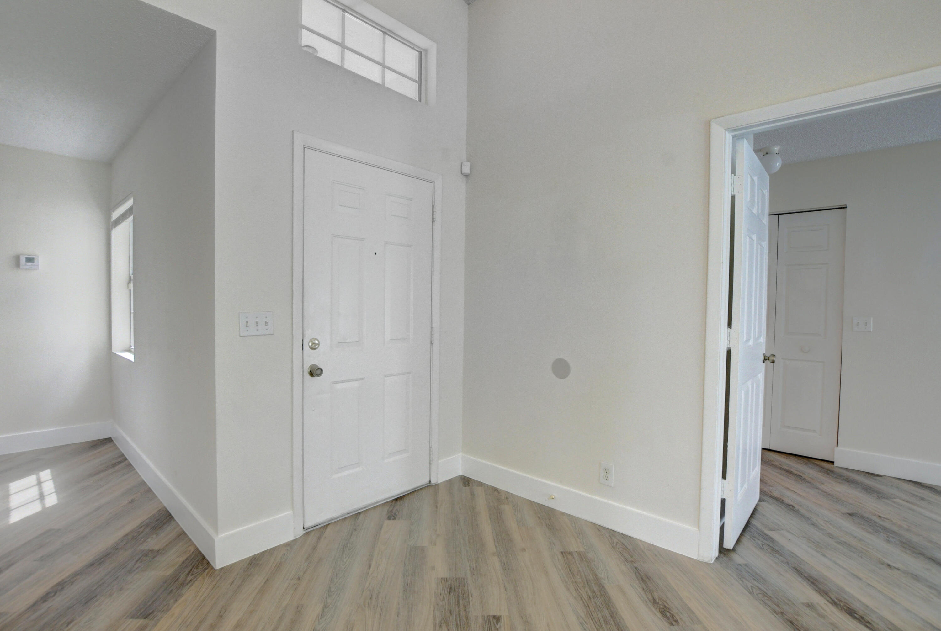 10150 Fanfare Drive Boca Raton, FL 33428 - Photo 8 of 48 26_ebf_3231_2_3_4_5