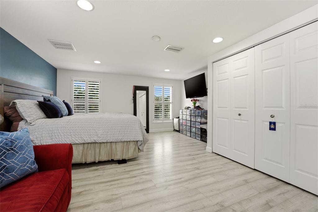 765 Siesta Key Circle Sarasota, FL 34242 - Photo 34 of 68