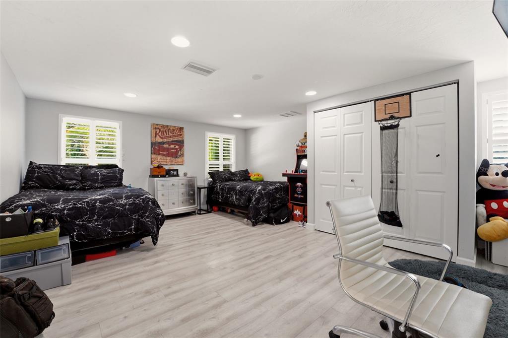 765 Siesta Key Circle Sarasota, FL 34242 - Photo 36 of 68