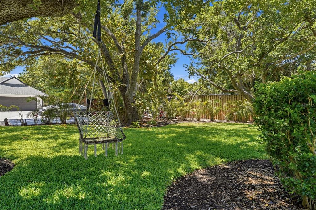 765 Siesta Key Circle Sarasota, FL 34242 - Photo 53 of 68