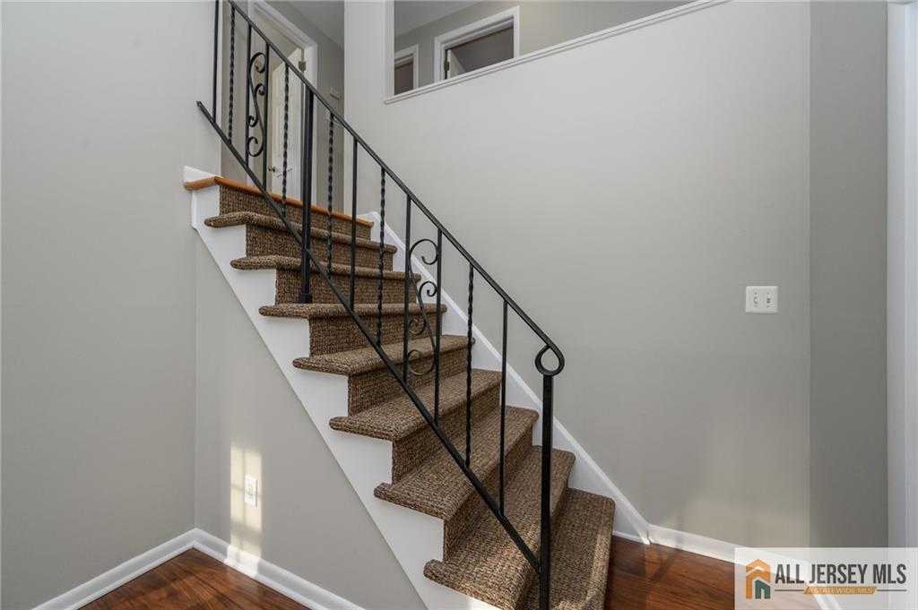 691 Inman Avenue Colonia, NJ 07067 - Photo 17 of 32 a view of entryway