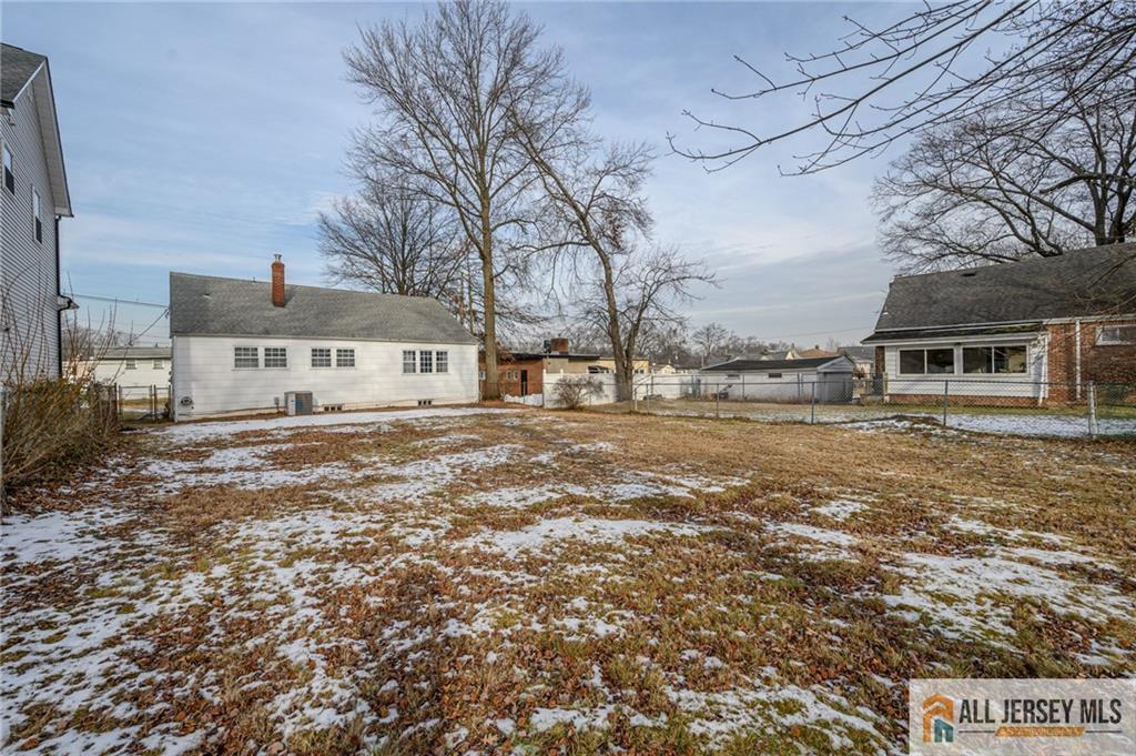 691 Inman Avenue Colonia, NJ 07067 - Photo 29 of 32