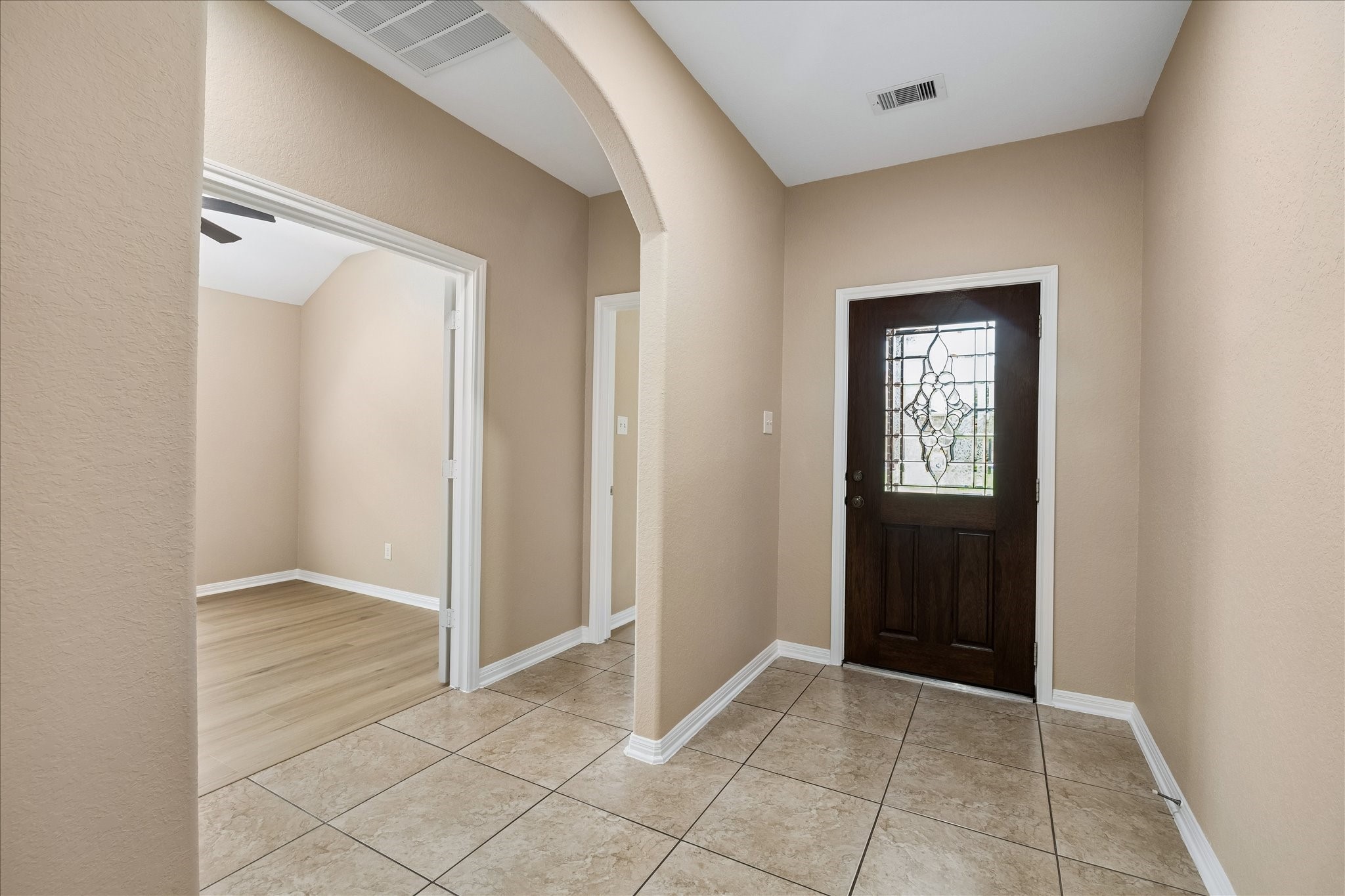 21818 Mount Hunt Drive Spring, TX 77388 - Photo 4 of 28 Gallery Image 4