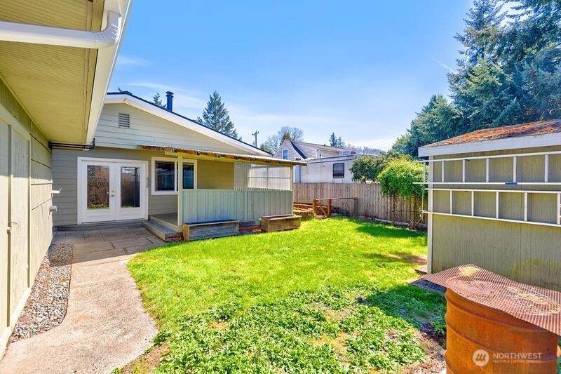 12219 76th Avenue South Seattle, WA 98178 - Photo 26 of 39