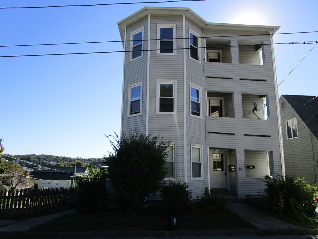 15 Carlstad Street, Unit 2 Worcester, MA 01607 - Photo 1 of 18 Gallery Image 1