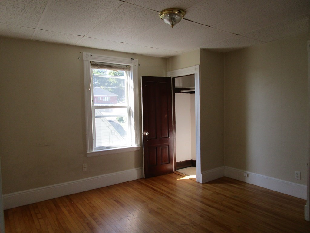 15 Carlstad Street, Unit 2 Worcester, MA 01607 - Photo 13 of 18 Gallery Image 13