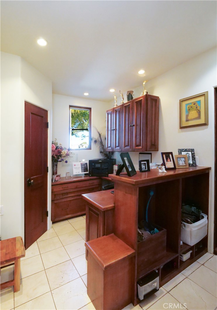 1724 Vía Estudillo Palos Verdes Estates, CA 90274 - Photo 18 of 43