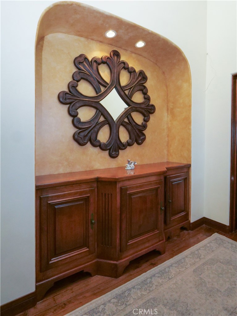 1724 Vía Estudillo Palos Verdes Estates, CA 90274 - Photo 23 of 43