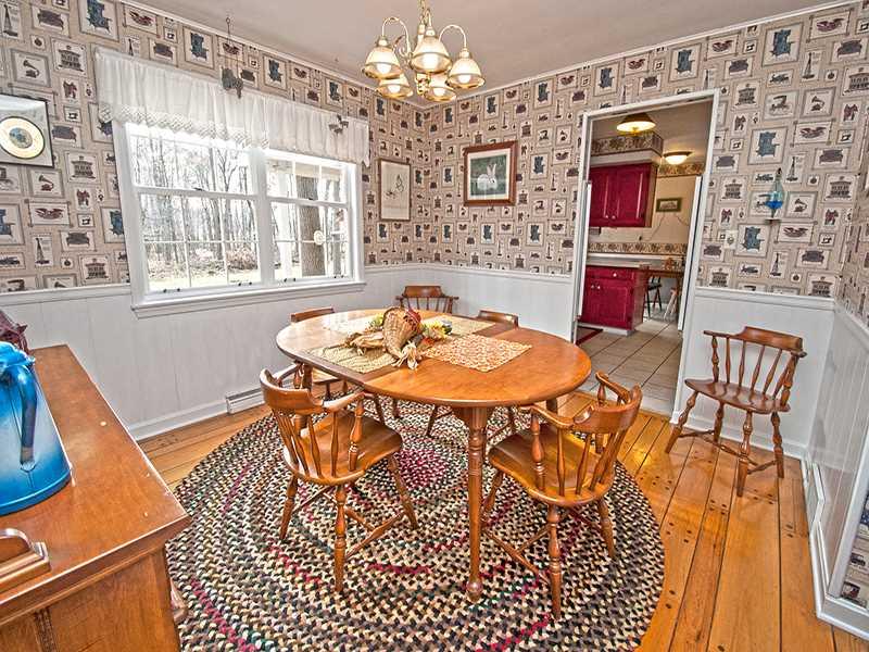 190 Riemer Road Sarver, PA 16055 - Photo 13 of 22 Dining Room.