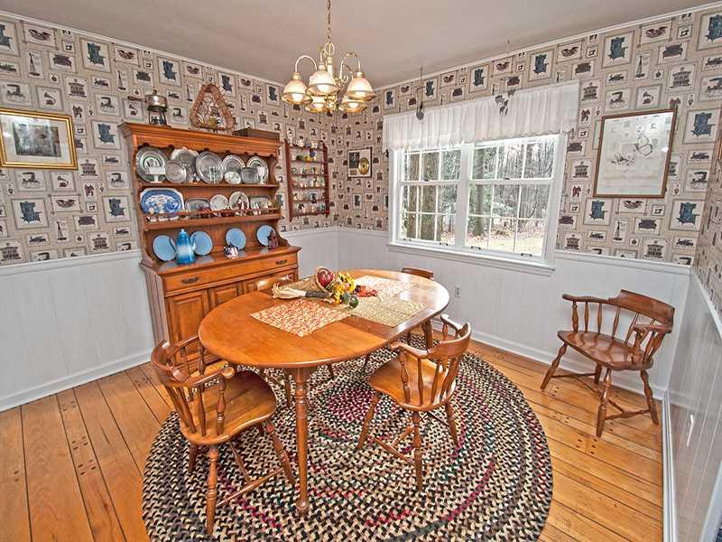 190 Riemer Road Sarver, PA 16055 - Photo 14 of 22 Dining Room.
