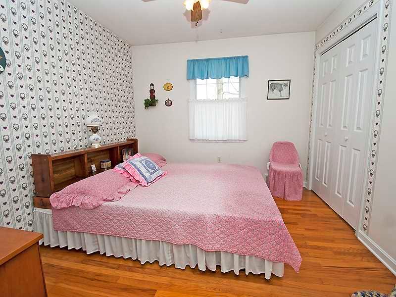 190 Riemer Road Sarver, PA 16055 - Photo 22 of 22 Bedroom.