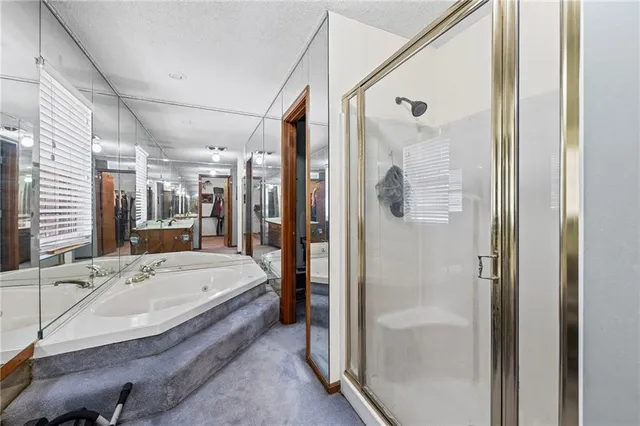 $390,000 | 8224 North Forest Avenue, Kansas City, MO 64118