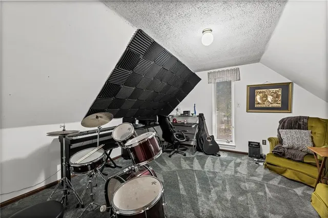 $390,000 | 8224 North Forest Avenue, Kansas City, MO 64118