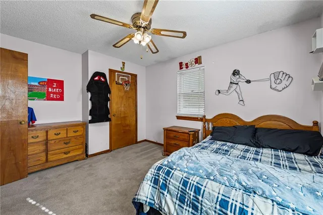 $390,000 | 8224 North Forest Avenue, Kansas City, MO 64118