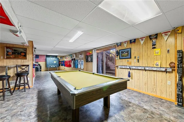 $390,000 | 8224 North Forest Avenue, Kansas City, MO 64118