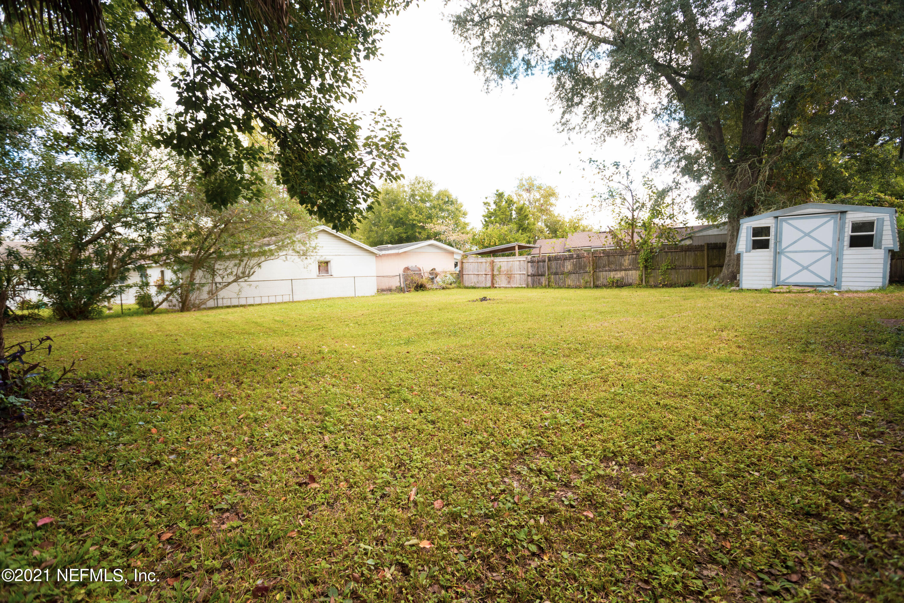 4447 Manchester Road Jacksonville, FL 32210 - Photo 18 of 19 Backyard