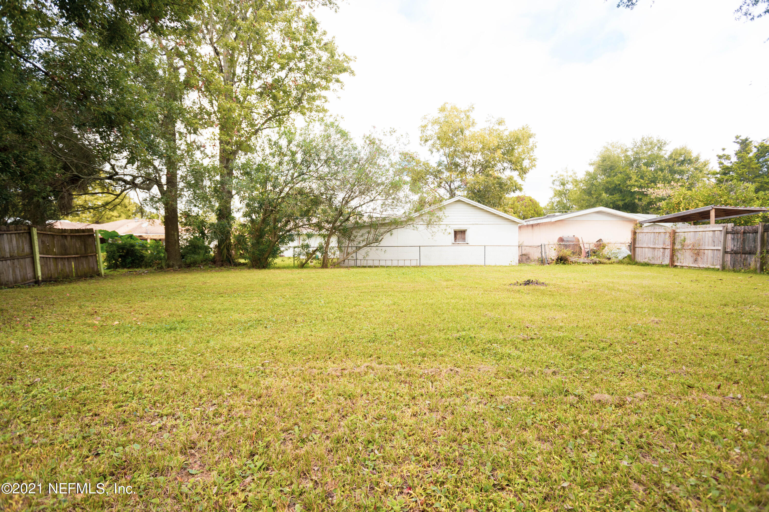 4447 Manchester Road Jacksonville, FL 32210 - Photo 19 of 19 Backyard