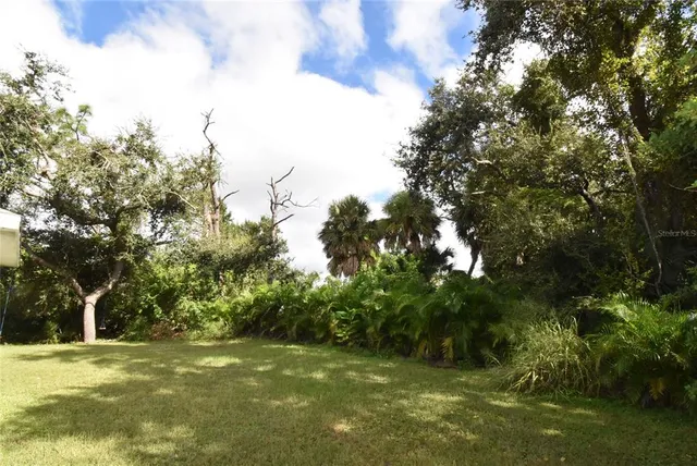 $2,075 | 212 Antis Drive, Rotonda West, FL 33947