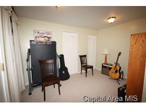 2712 Haggard Drive Springfield, IL 62711 - Photo 19 of 20 Gallery Image 19