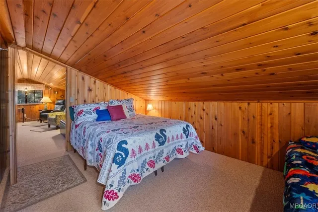 $445,000 | 446 Moreno Lane, Sugarloaf, CA 92386