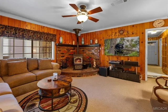 $445,000 | 446 Moreno Lane, Sugarloaf, CA 92386