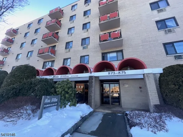 $2,500 | 873 Main Street, Unit E, Hackensack, NJ 07601