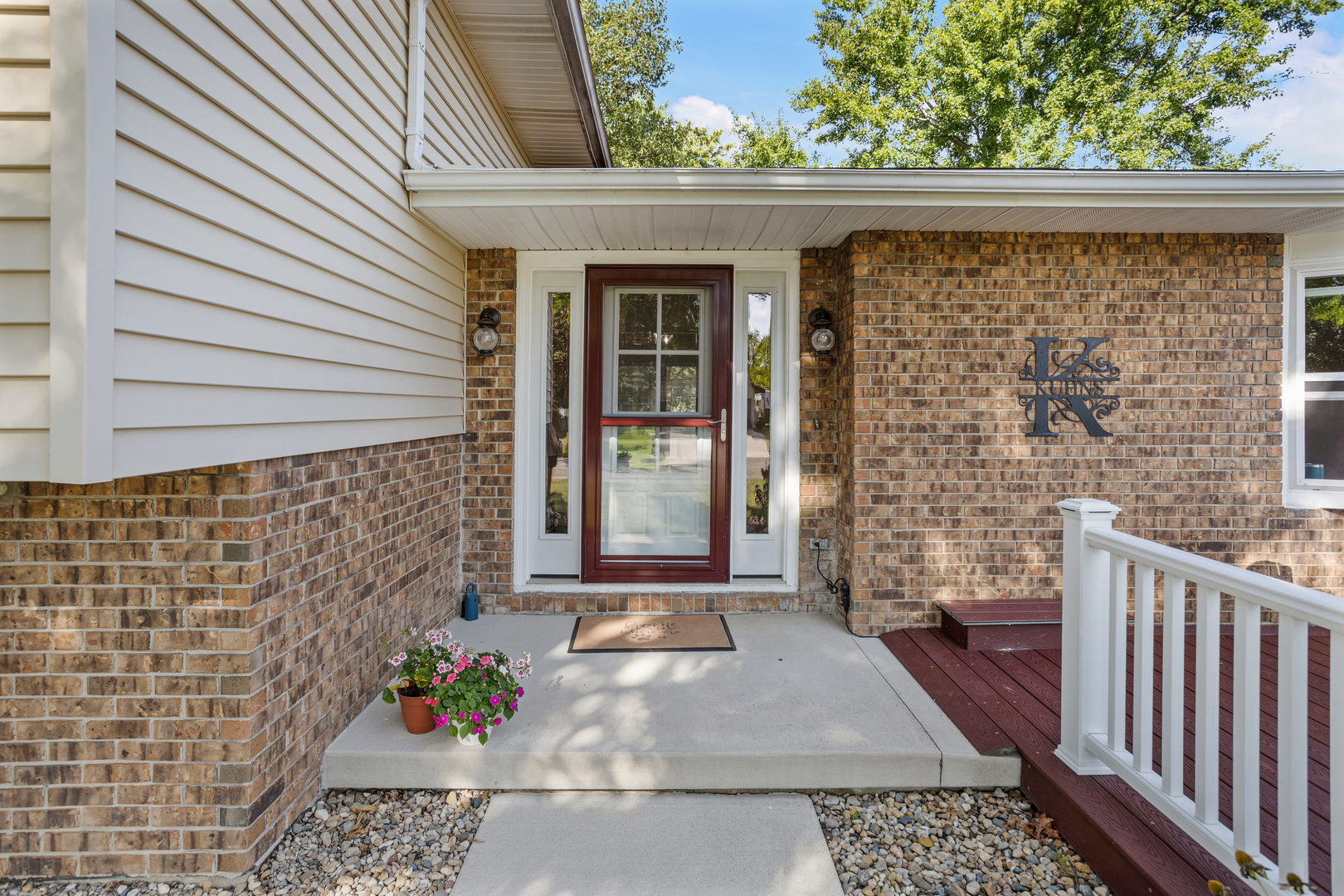 24 Crestview Court Fisher, IL 61843 - Photo 4 of 42 a front view of a house with chairs