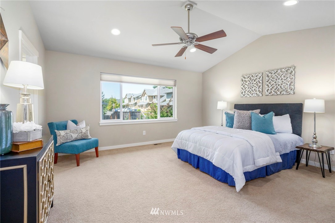 271 Elma Place Northeast Renton, WA 98059 - Photo 15 of 25