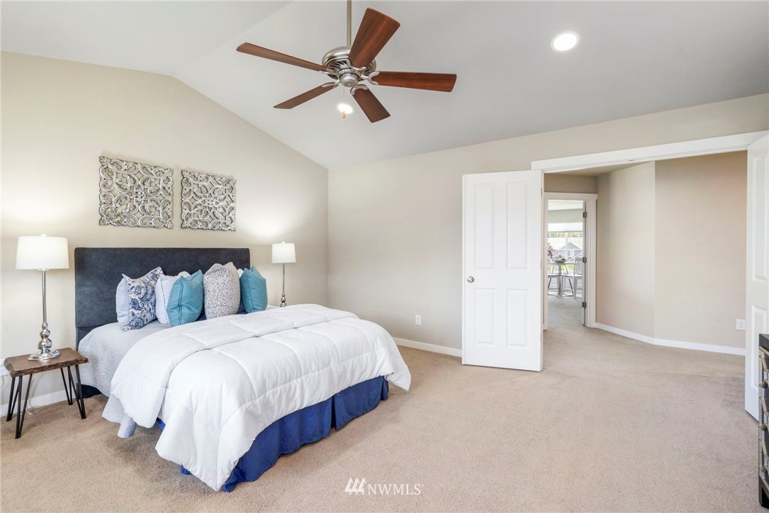 271 Elma Place Northeast Renton, WA 98059 - Photo 16 of 25