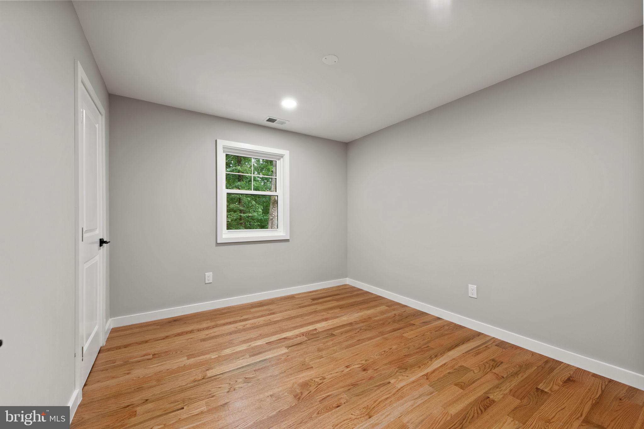 8919 Arley Drive Springfield, VA 22153 - Photo 19 of 54