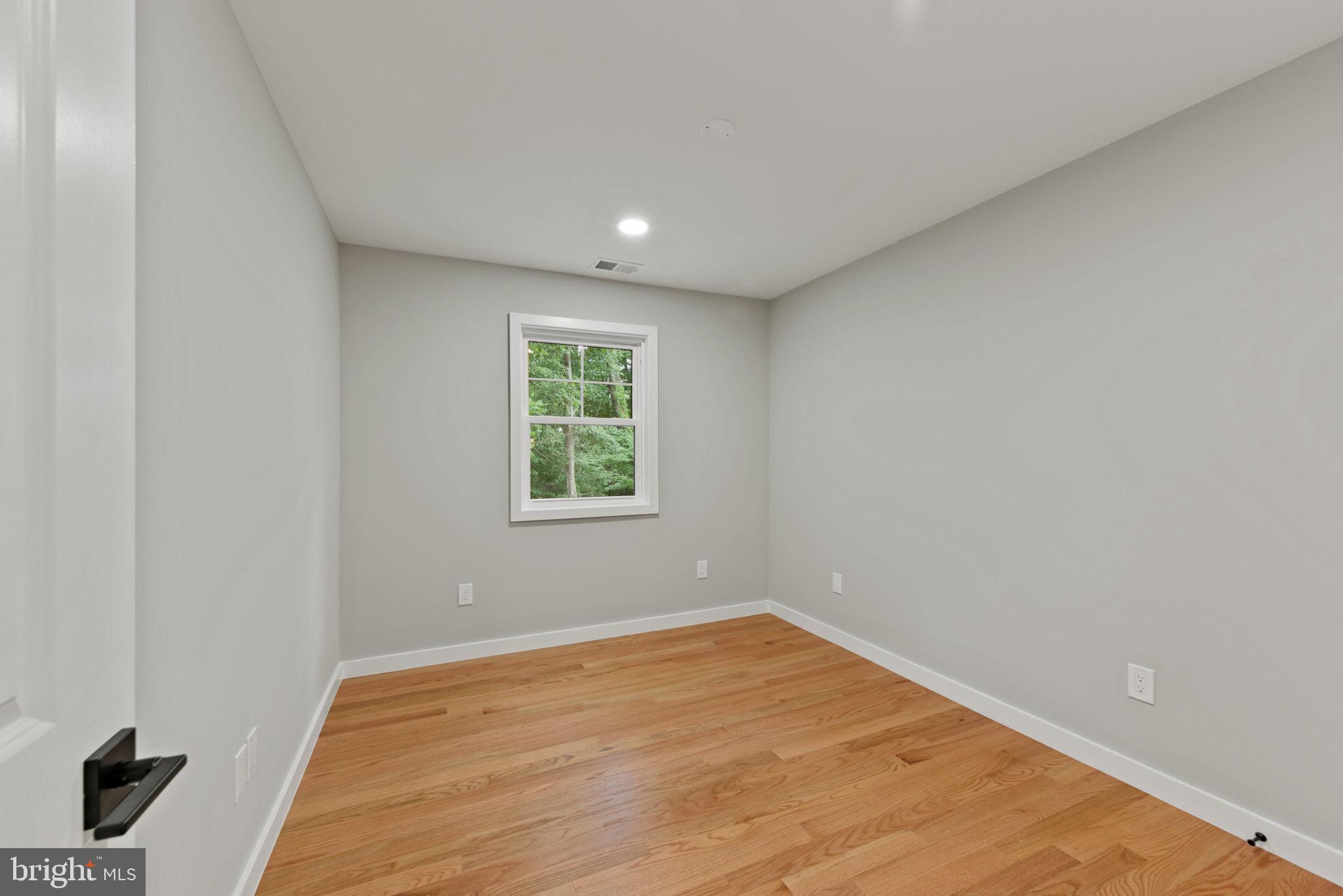 8919 Arley Drive Springfield, VA 22153 - Photo 21 of 54