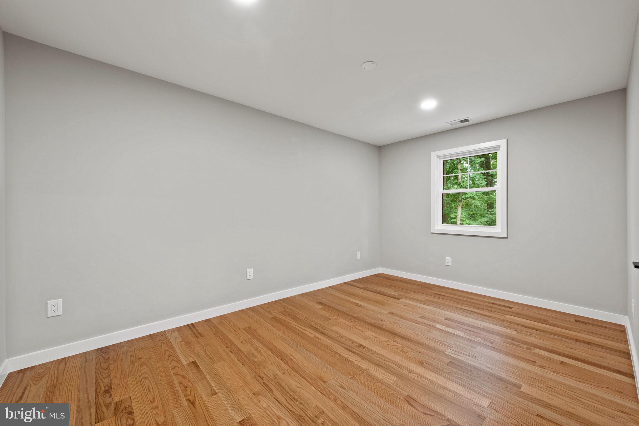 8919 Arley Drive Springfield, VA 22153 - Photo 23 of 54