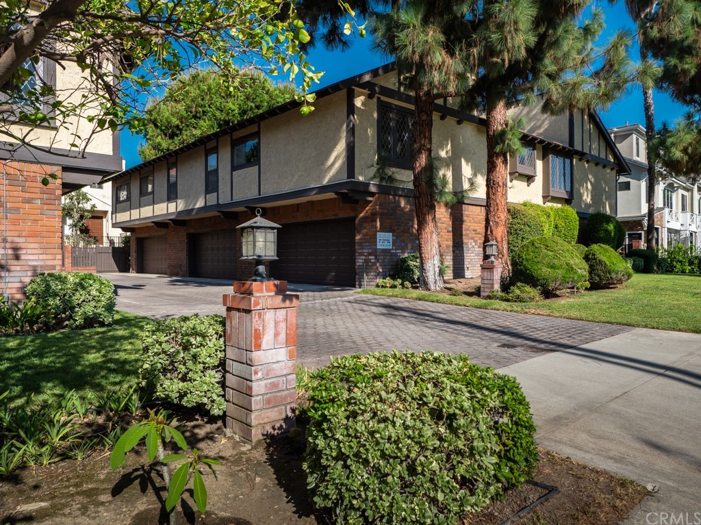 503 West Duarte Road, Unit 4 Arcadia, CA 91007 - Photo 1 of 1 End Unit
