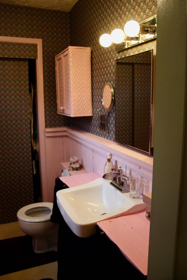 15 Clark Street Rutland, VT 05701 - Photo 26 of 31