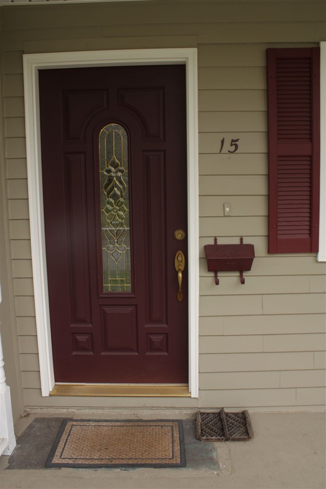 15 Clark Street Rutland, VT 05701 - Photo 8 of 31