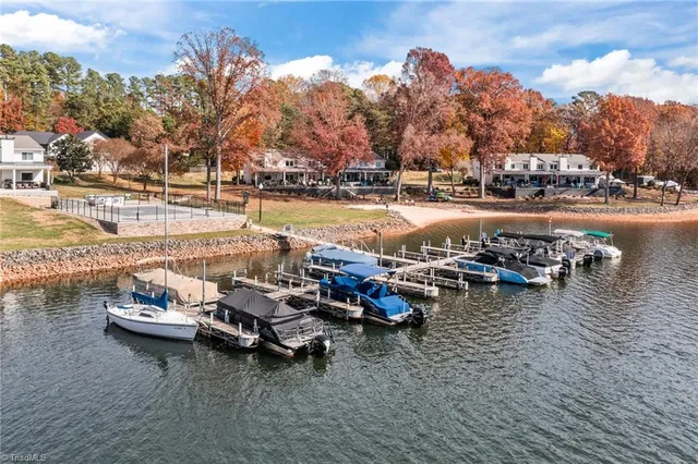 $712,000 | 7962 Westcape Drive, Unit 1016, Denver, NC 28037