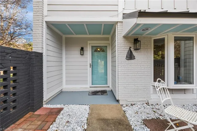 $712,000 | 7962 Westcape Drive, Unit 1016, Denver, NC 28037