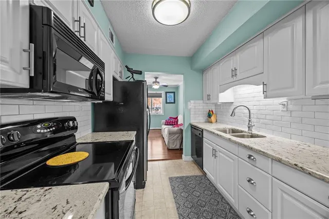 $712,000 | 7962 Westcape Drive, Unit 1016, Denver, NC 28037