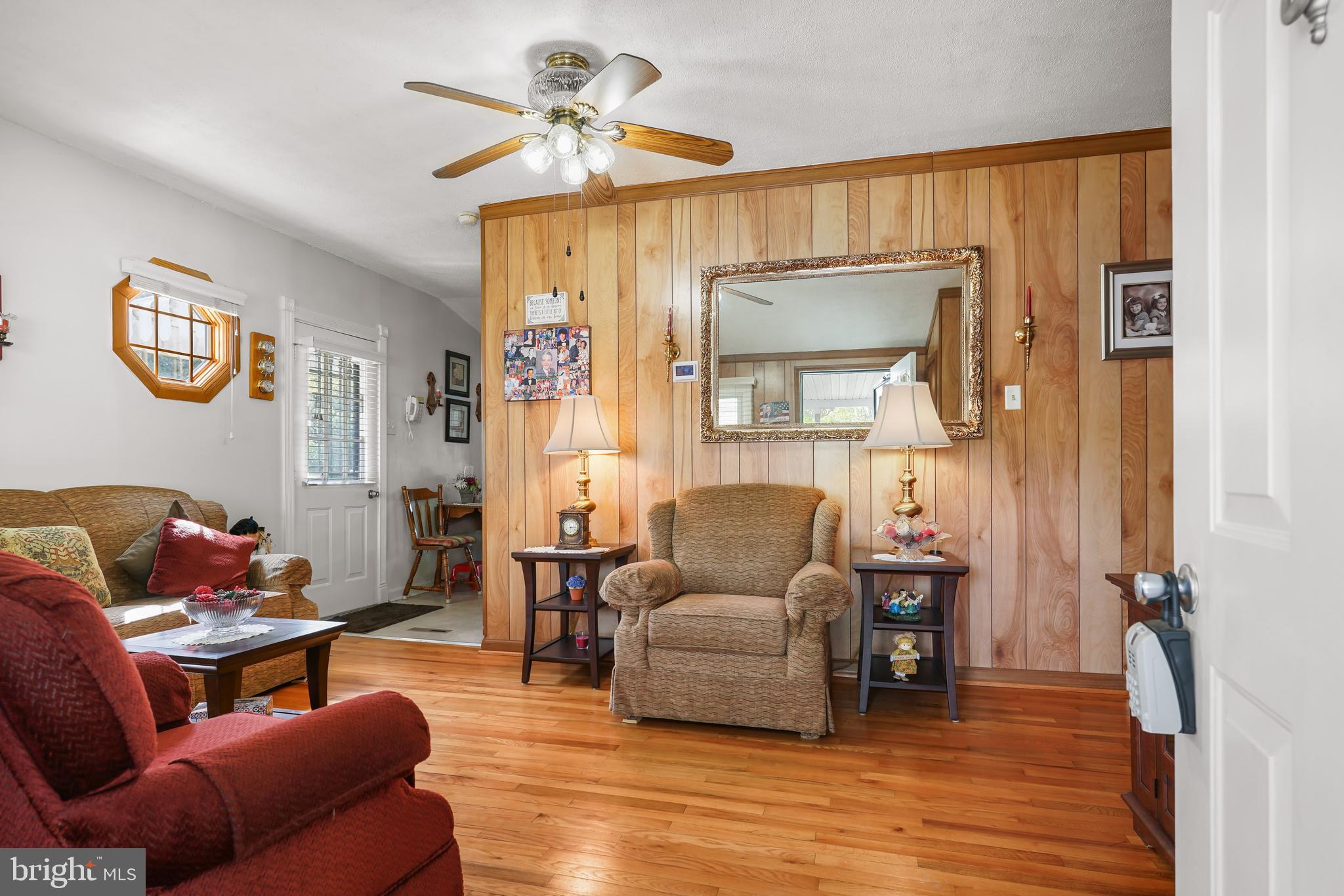 9 Cherry Lane Elkton, MD 21921 - Photo 3 of 26 living room by front door