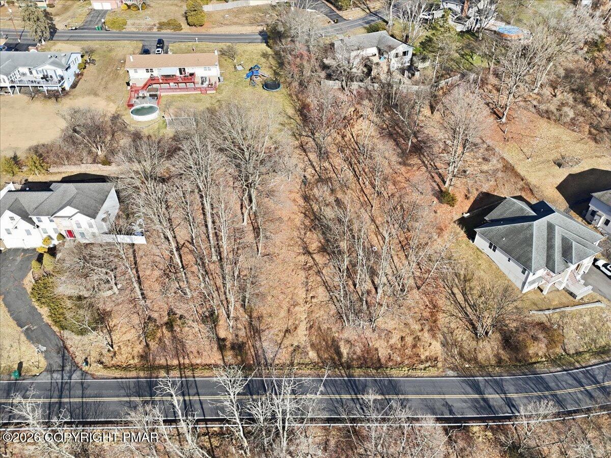 517 Edgemont Road Stroudsburg, PA 18360 - Photo 11 of 20