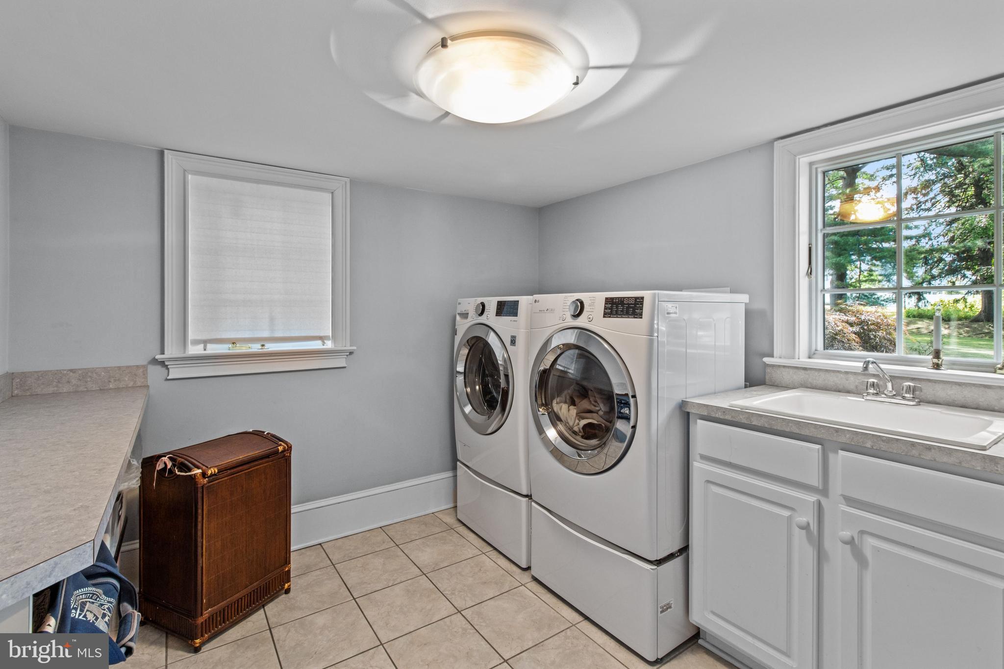 164 Welsh Road Huntingdon Valley, PA 19006 - Photo 35 of 75 Main Floor laundry