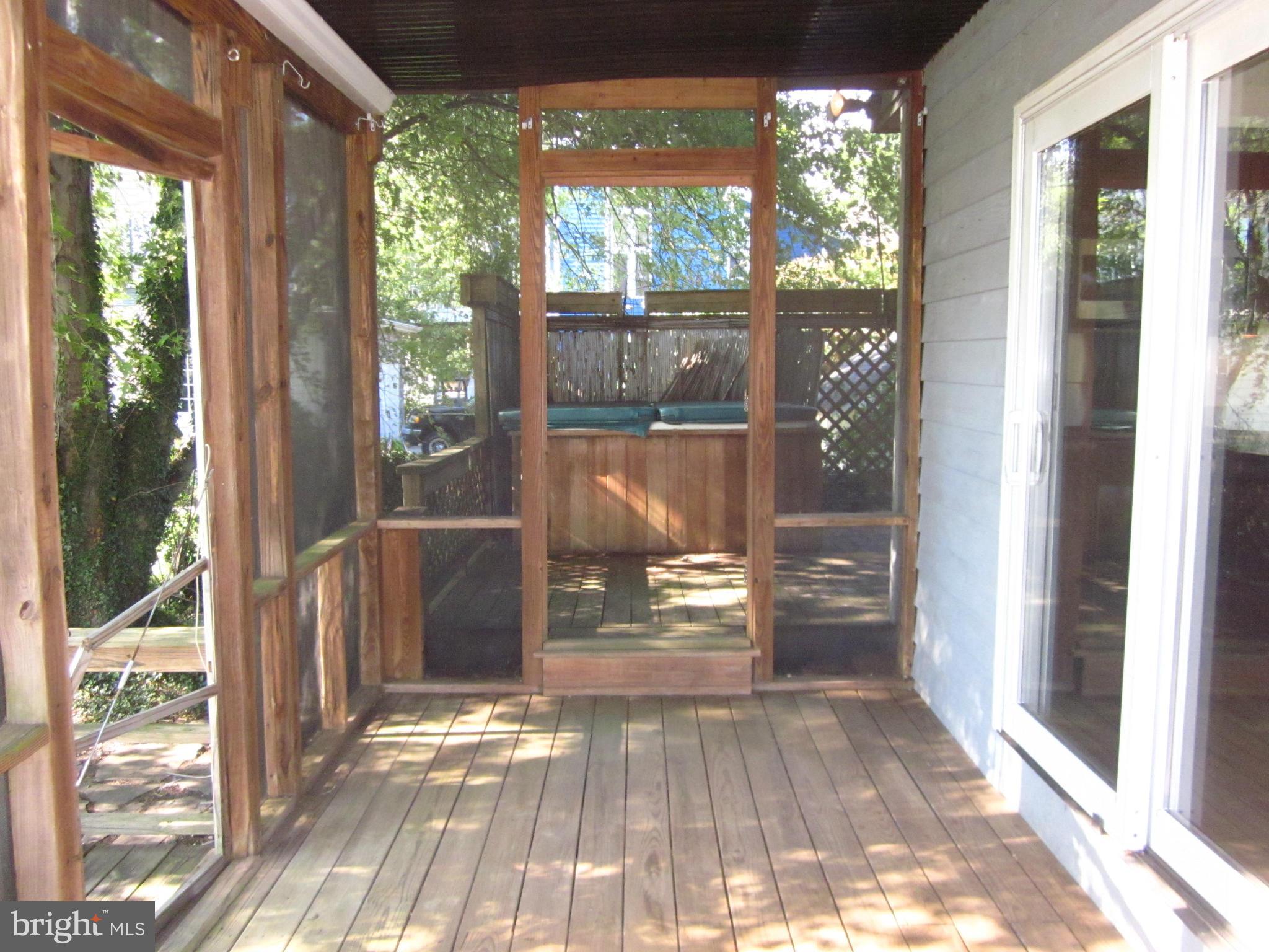 1304 Harbor Road Annapolis, MD 21403 - Photo 19 of 25 Interior (General)