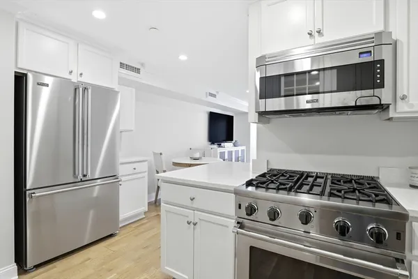 $583,000 | 25 Howland Street, Unit 2, Plymouth, MA 02360