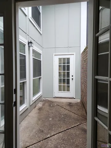 $1,800 | 5626 Moorstone Drive, Baton Rouge, LA 70820