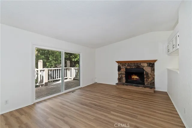 $285,000 | 142 Rockledge Lane, Lake Arrowhead, CA 92352