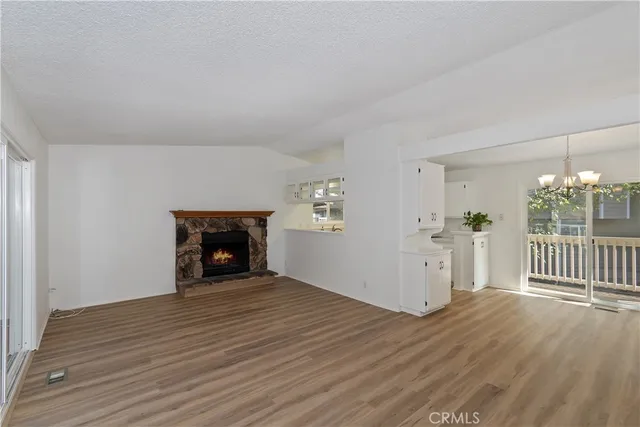 $285,000 | 142 Rockledge Lane, Lake Arrowhead, CA 92352