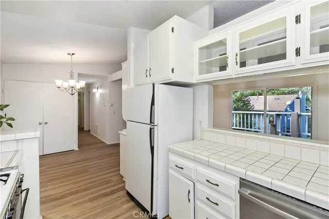 $285,000 | 142 Rockledge Lane, Lake Arrowhead, CA 92352