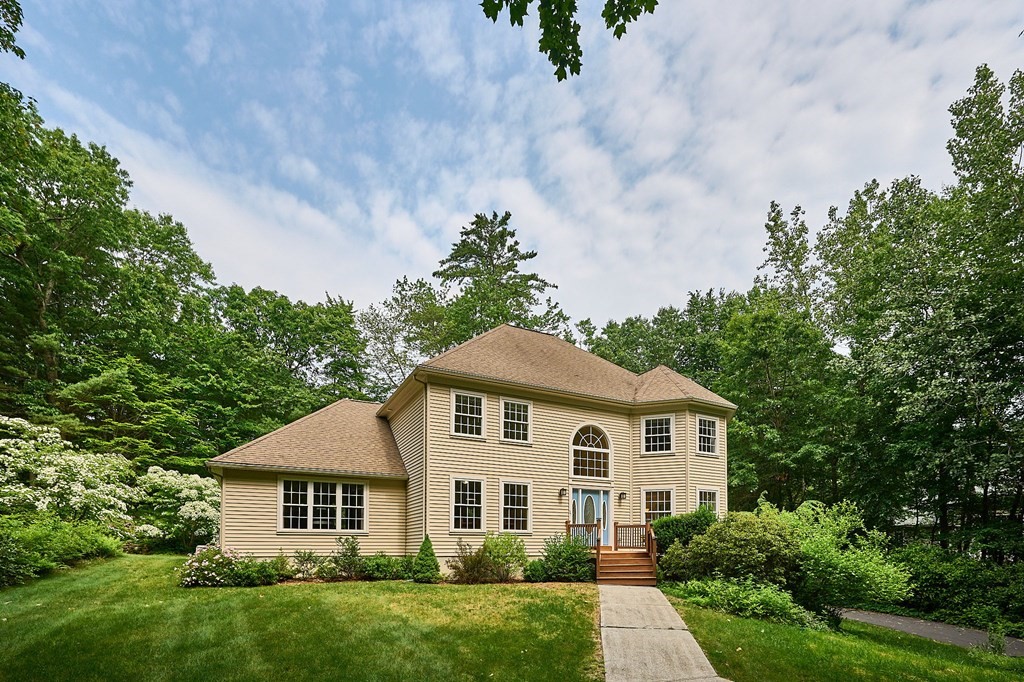 37 Shattuck Road Hadley, MA 01035 - Photo 1 of 42 a front view of a house with a yard